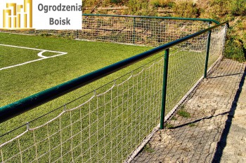 Boisko sportowe - Wzmocniona siatka na boisko - Wzmocnione siatki ochronne